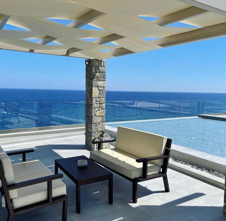 Mystique Luxury Suite Achlia 外观 照片