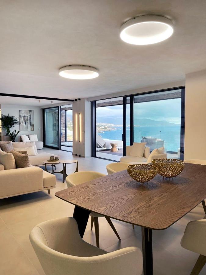 Mystique Luxury Suite Achlia 外观 照片