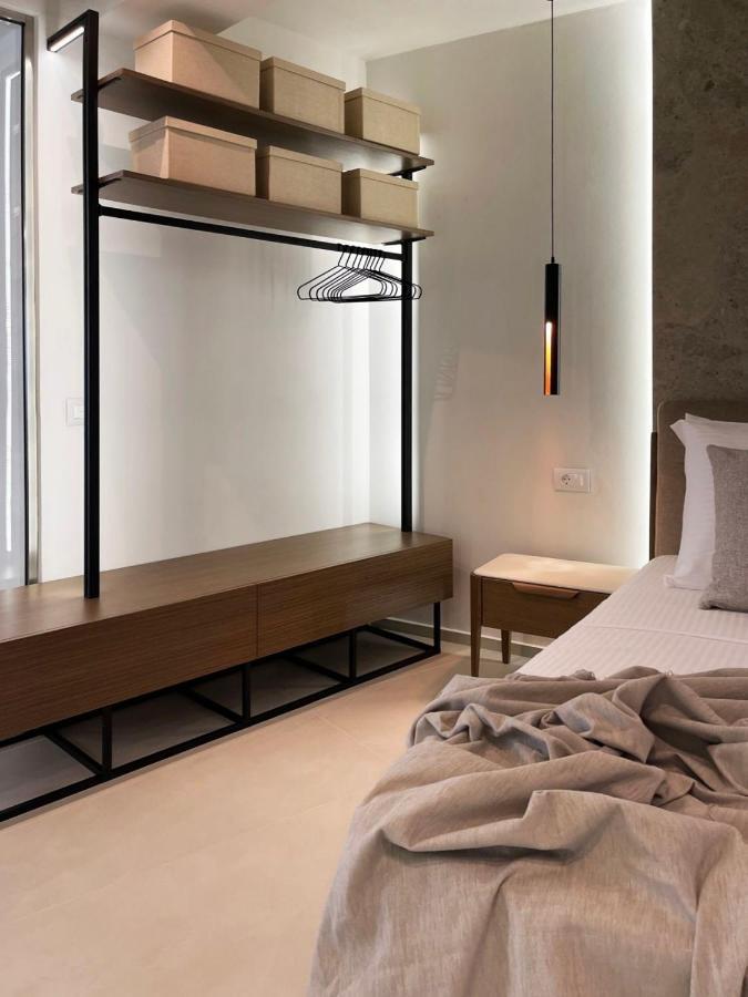 Mystique Luxury Suite Achlia 外观 照片