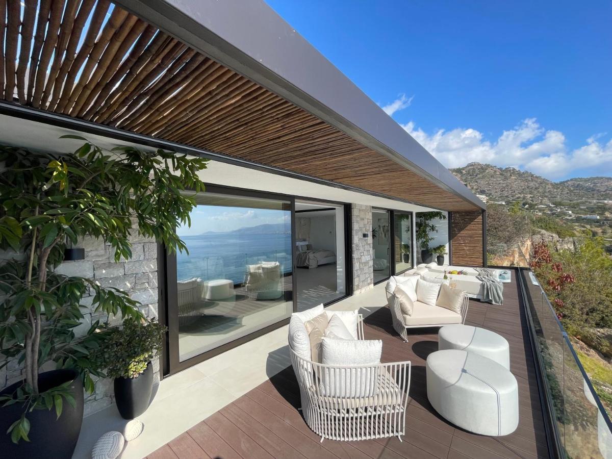 Mystique Luxury Suite Achlia 外观 照片