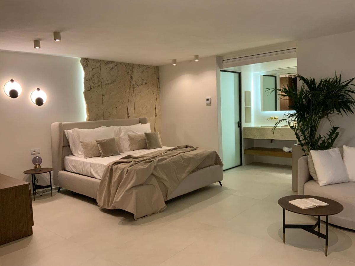 Mystique Luxury Suite Achlia 外观 照片