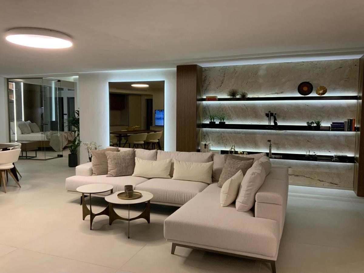 Mystique Luxury Suite Achlia 外观 照片